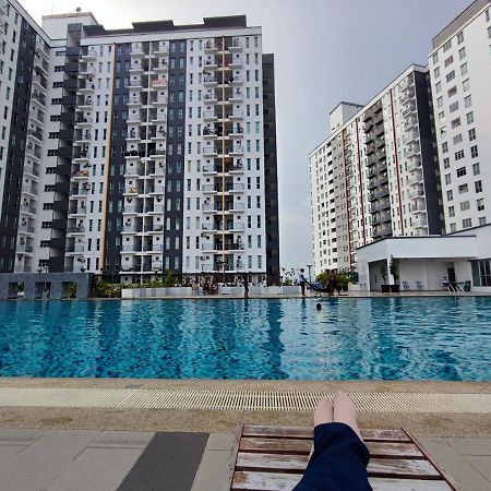 Homestay Semenyih 3 Bedroom Apartment By Kasyaf Buitenkant foto